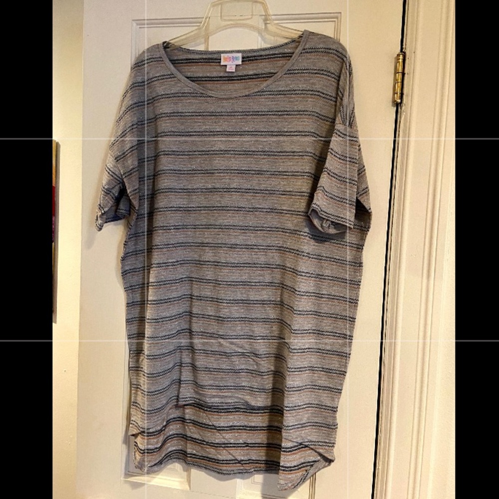 LuLaRoe T-shirt